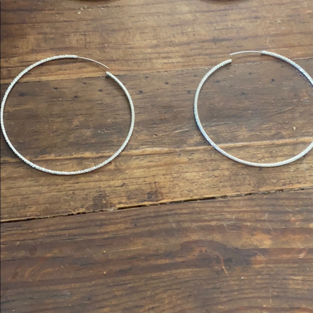 Earrings - Picture 3 of 3